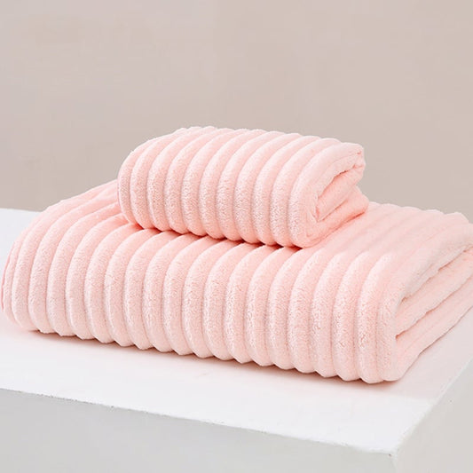 Absorbent Bath Towel